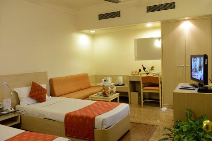 Hotel Amer Palace Bhopal Exterior foto