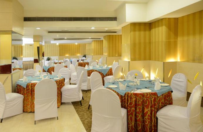 Hotel Amer Palace Bhopal Exterior foto